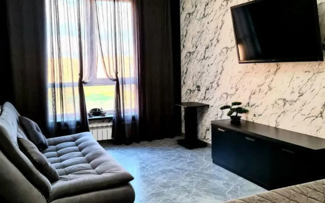 Квартира на Российском проспекте 13