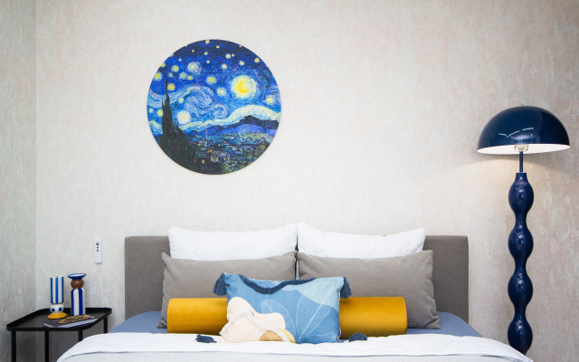 V Stile Van Goga  Uyut I Vdokhnovenie Flat
