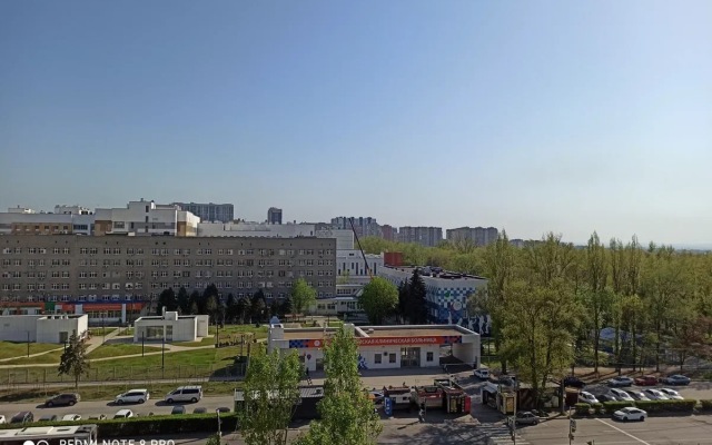 Dvukhkomnatnye Apartamenty Na 339 Strelkovoy Apartments
