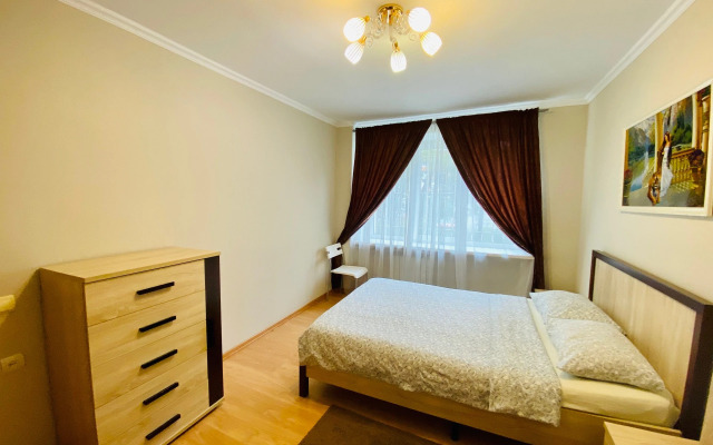 Апартаменты Тихий центр Карла Маркса 7а