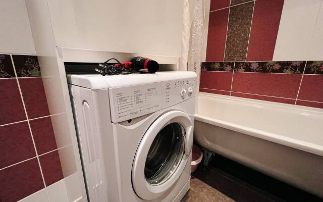 Aparts Uyutnaya Kvartira Ryadom S Zhd Vokzalom Apartments