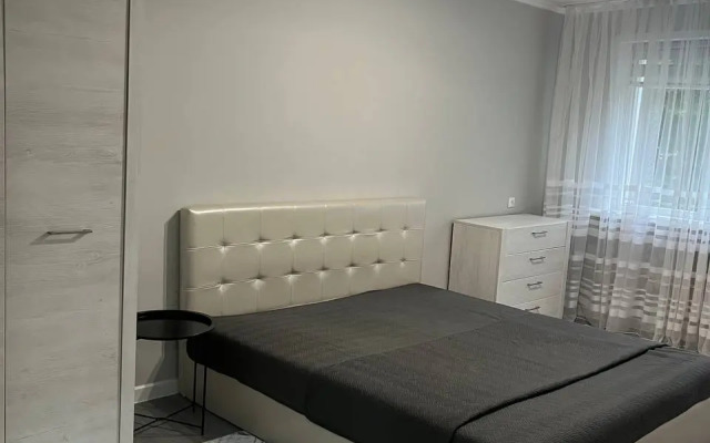 Уютная трехкомнатная квартира в центре города Бреста