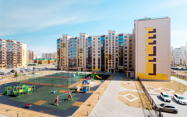 V Novom Dome Flat