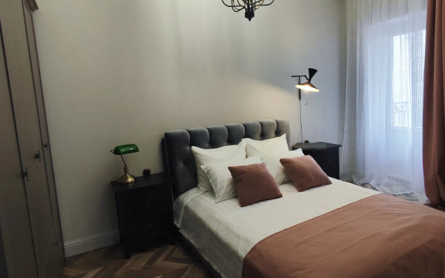 V Istoricheskom Tsentre Flat
