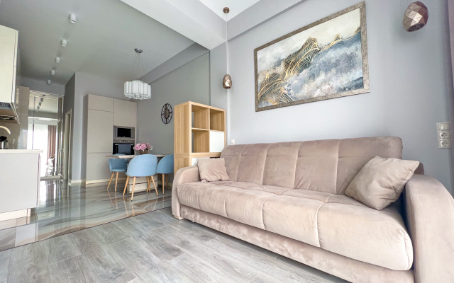 U morya v Tsentral'nom Sochi Flat