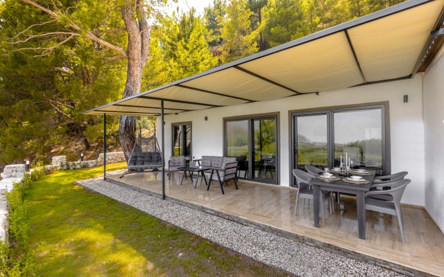 W ADRASAN Villa