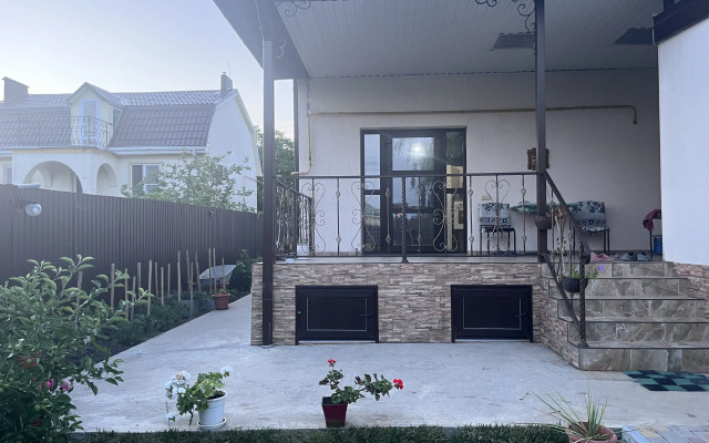 Na Morskoy Private house