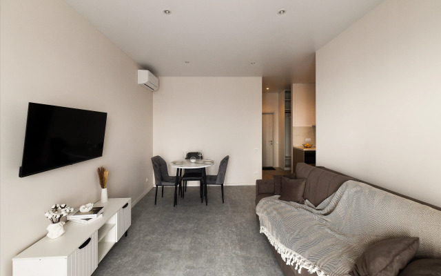 Na Ulitse Griboyedova 46a Flat