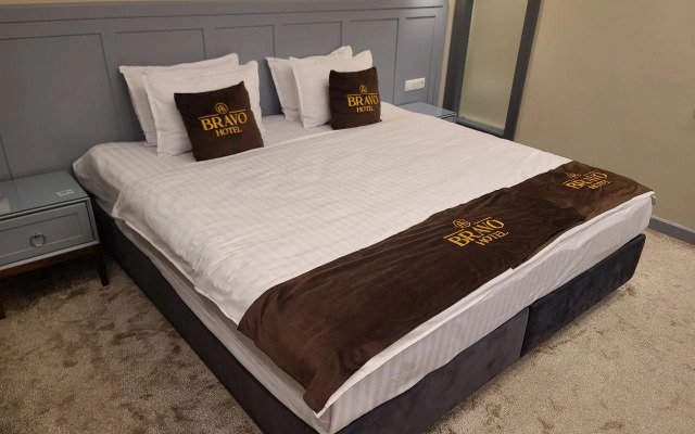 Bravo Hotel