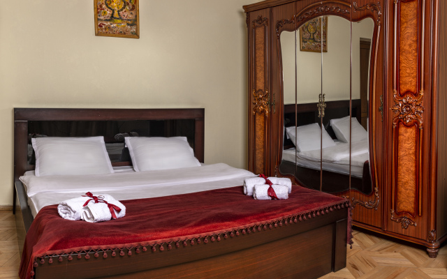 Vedzisi Garden Hotel