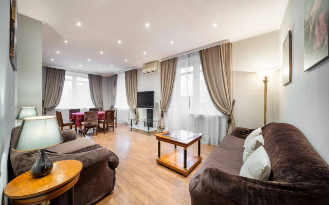 Квартира 3-ком квартира на Новинском б-ре 7 BonApart