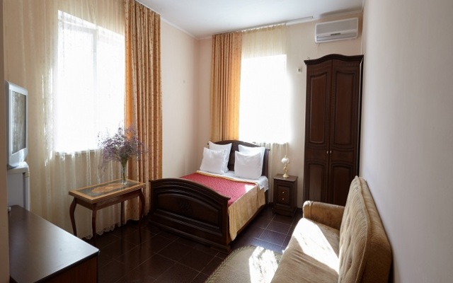 Anna Guest House