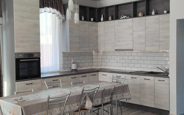 Частный дом отдельный с баней