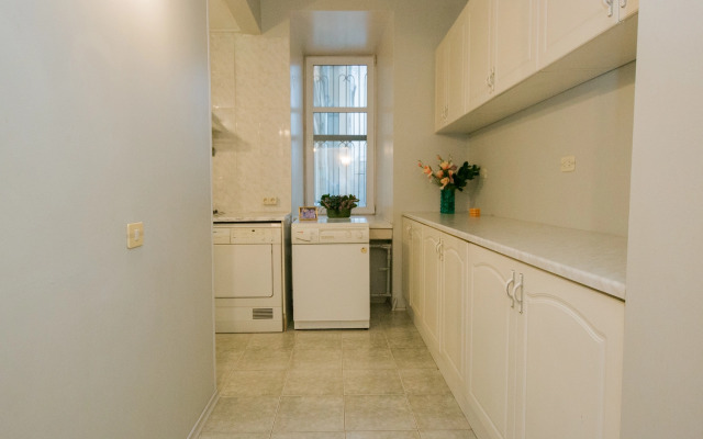 Квартира для бoльшoй сeмьи