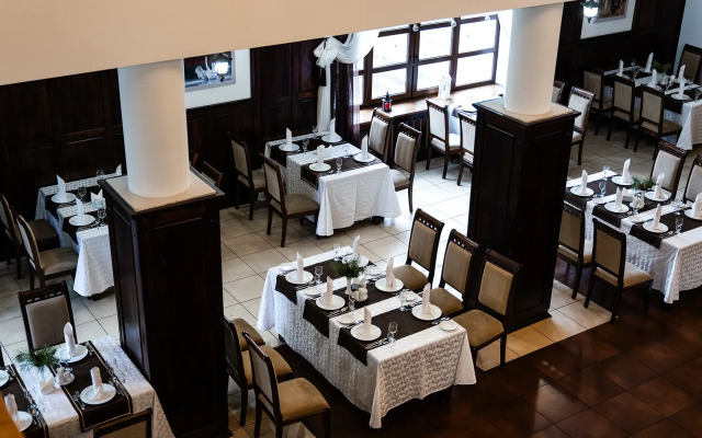 Gostinichny Kompleks Park-Hotel Belovezhskaya Puscha