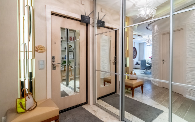 SutkiLive u m.Ekektrosila Apartments