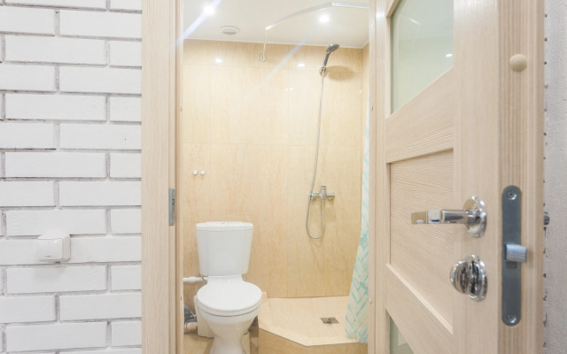 Апартаменты Leohotels на Дровяном ,7