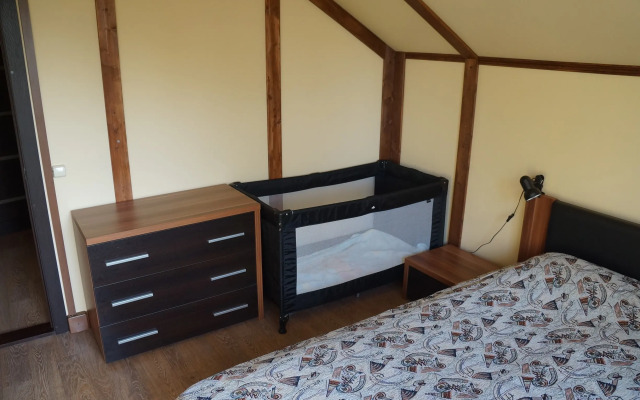 Частный Дом Озерная 38