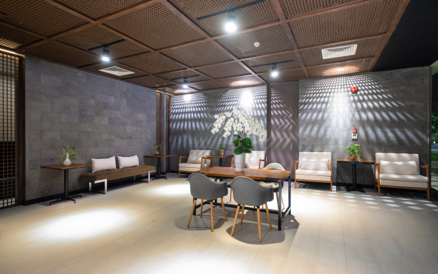 Leisure Inn Cocobay Da nang Hotel