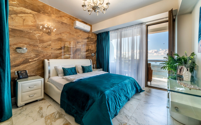 Apart-hotel Morskoy Resort First Line