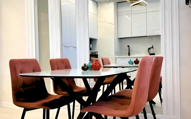Sunrise City 7 Blok Apartments