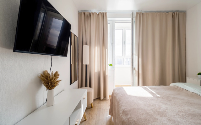 Na prospekte Geroyev Donbassa 11 Flat