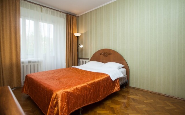 Apartment Kvart-Hotel, Ukrainskiy blvd., 5