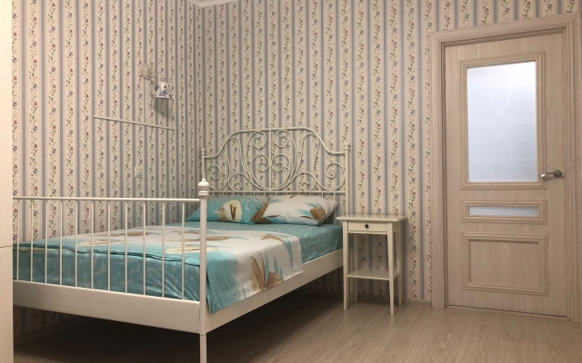 LUX Krasnogvardeyskiy pereulok 11/4 Apartments