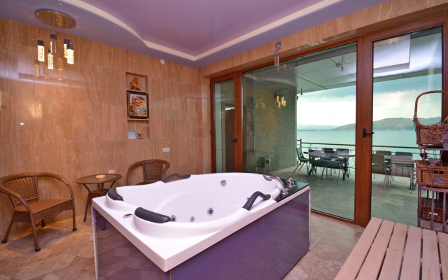 Blue Panorama Sevan Hotel