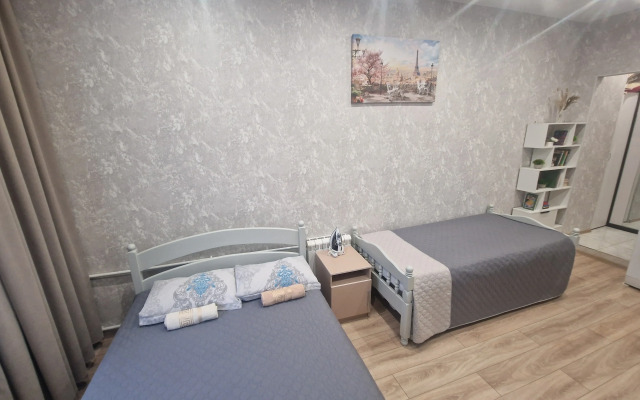 06 Profsoyuznaya Apartment
