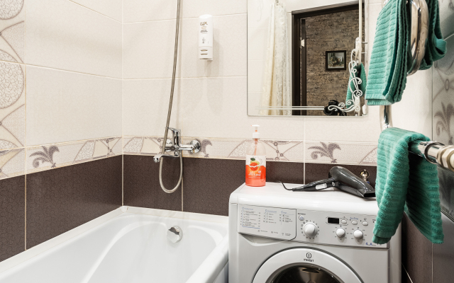Na Sutki Na Ulitse Oktyabr'skoj 46 Apartments