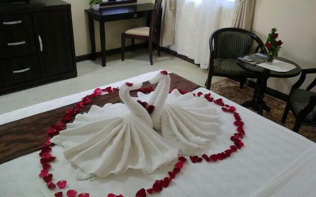 Venezia Suites Hotel
