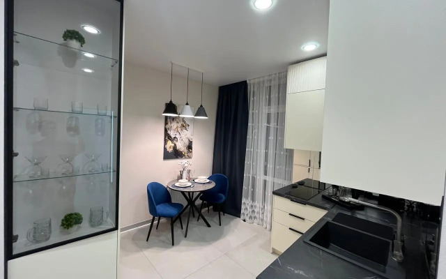 Апартаменты на Аделя Кутуя 100