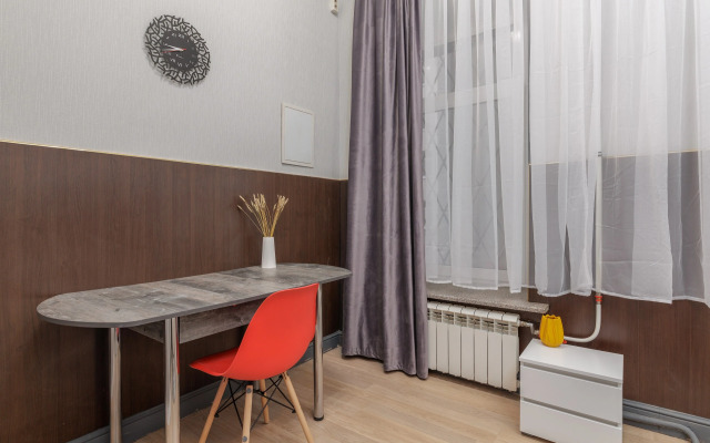 Апартаменты у Восстания