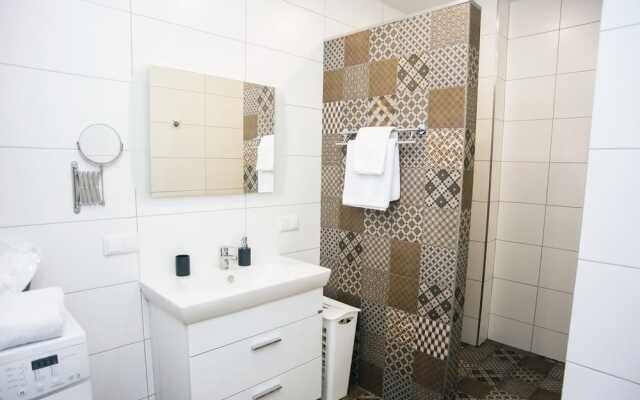 Апартаменты UzorApart Просторная красивая квартира вид на море у пляжа Алексино