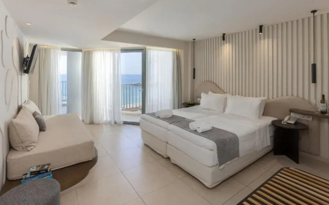 Alia Beach Hotel