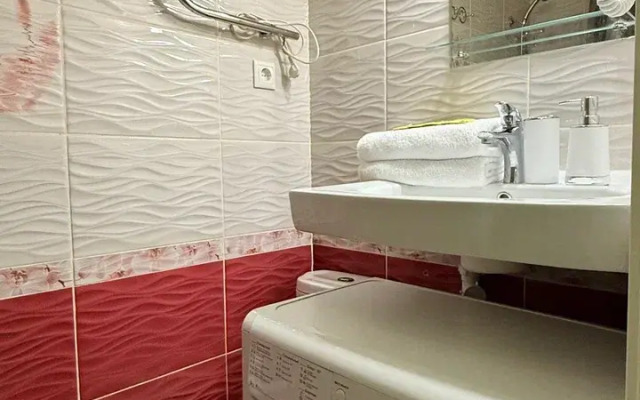 U Metro Pykhtino Rk2 Apartments