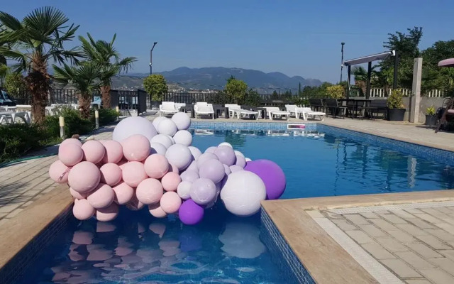 Safari House Hotel