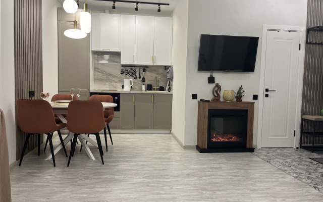 Paradayz Lux S Kaminom V Tsentre Flat