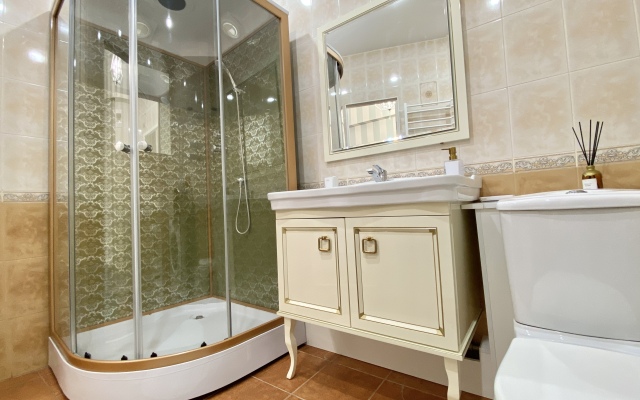 Kak Doma u Istochnika na Lenina Flat