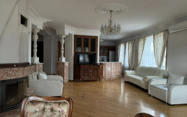 Апартаменты Nana's Penthouse