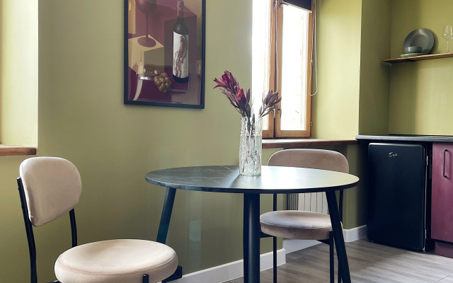 Квартира на Перенсона 9