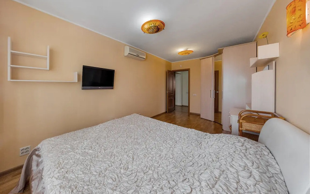 Apartments S Balkonom I Vidom Na Gorod Innkhoum Na Vorovskogo 36 B - Apartment in تشيليابنسك - Photo 5