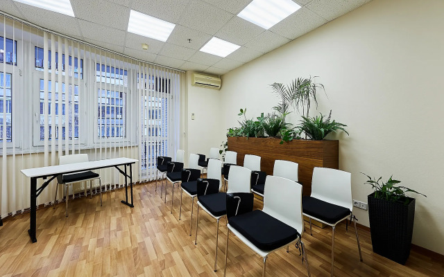 Paveletskaya Select Hotel