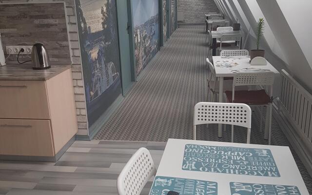 Hostelroof_vl Hostel