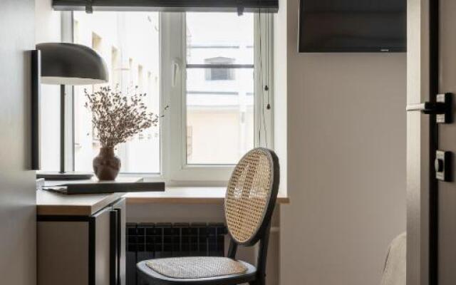 Point by Academia Hotel