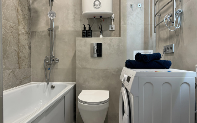 Квартира Евро 2-ком Гусарская 12-55 КакДома напротив Аэропорта