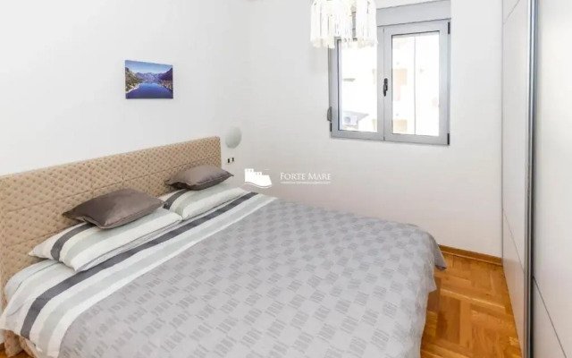 Luna PortoNovi Apartments