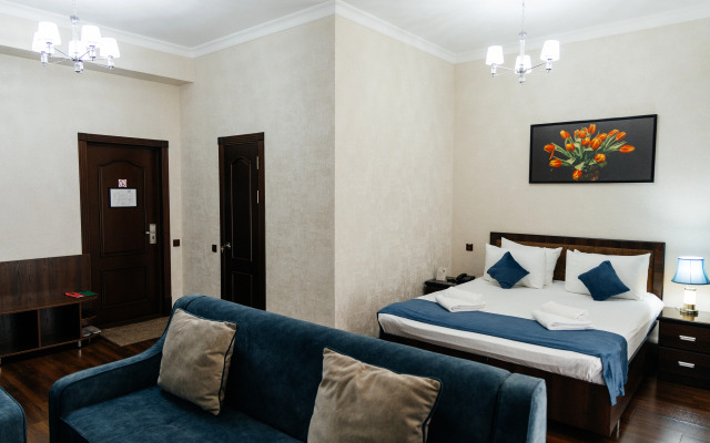 Ravan Hotel