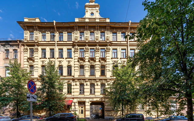 Квартира Метры в Центре на Улице Лахтинская 9